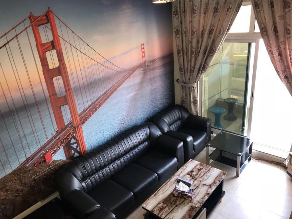 California Hostel Дубай Екстериор снимка